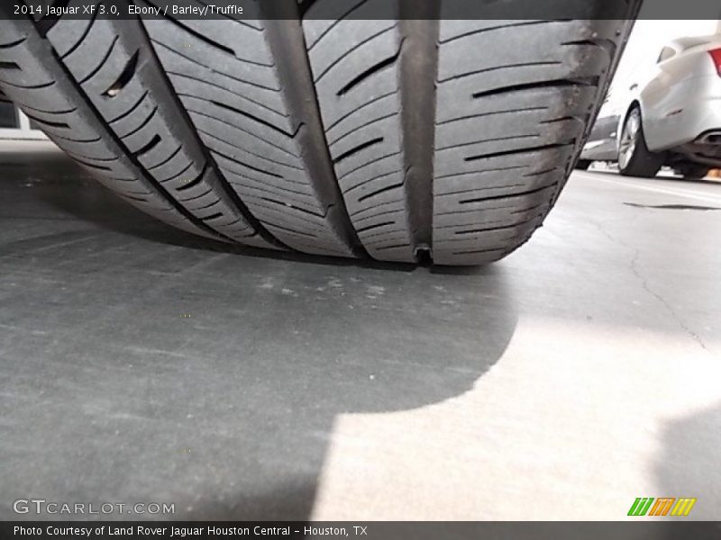 Ebony / Barley/Truffle 2014 Jaguar XF 3.0