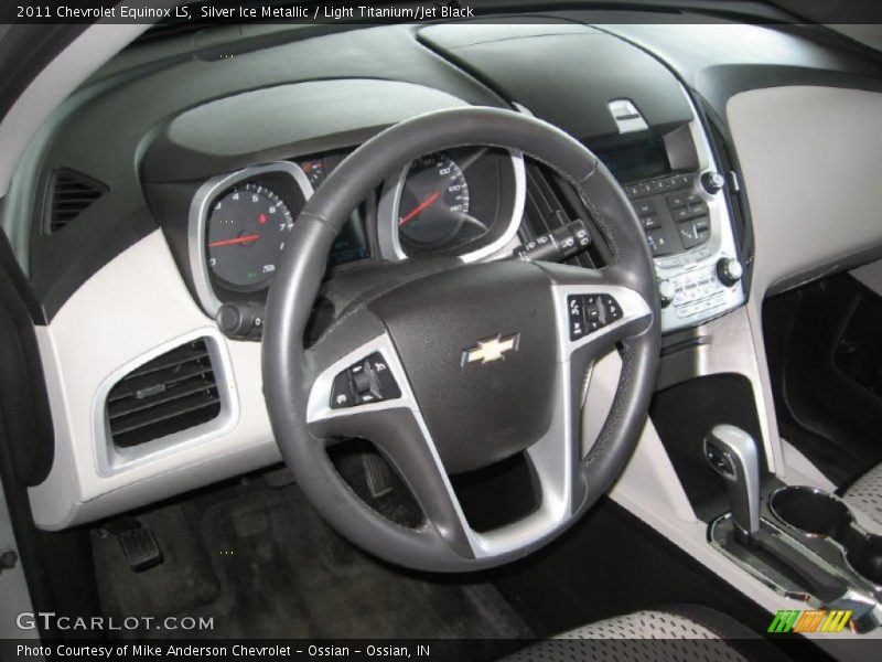 Silver Ice Metallic / Light Titanium/Jet Black 2011 Chevrolet Equinox LS