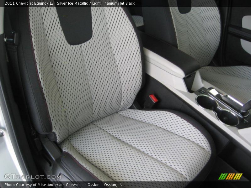 Silver Ice Metallic / Light Titanium/Jet Black 2011 Chevrolet Equinox LS