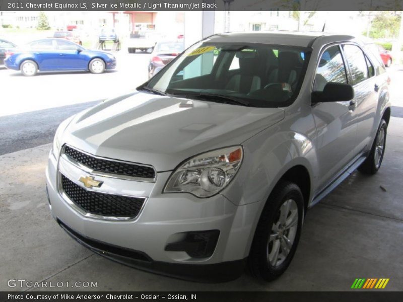 Silver Ice Metallic / Light Titanium/Jet Black 2011 Chevrolet Equinox LS