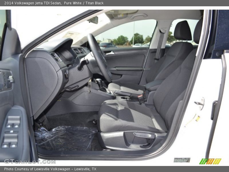 Pure White / Titan Black 2014 Volkswagen Jetta TDI Sedan