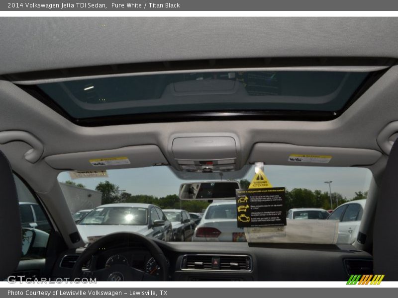 Pure White / Titan Black 2014 Volkswagen Jetta TDI Sedan