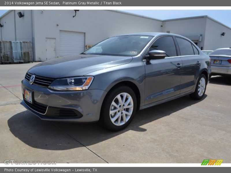 Platinum Gray Metallic / Titan Black 2014 Volkswagen Jetta SE Sedan
