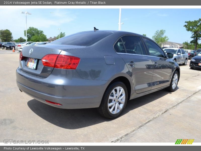 Platinum Gray Metallic / Titan Black 2014 Volkswagen Jetta SE Sedan