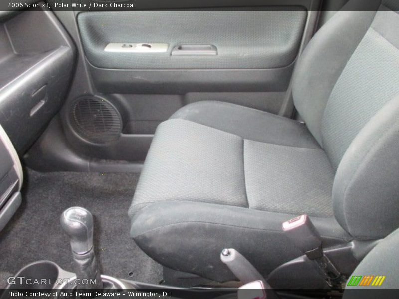 Polar White / Dark Charcoal 2006 Scion xB