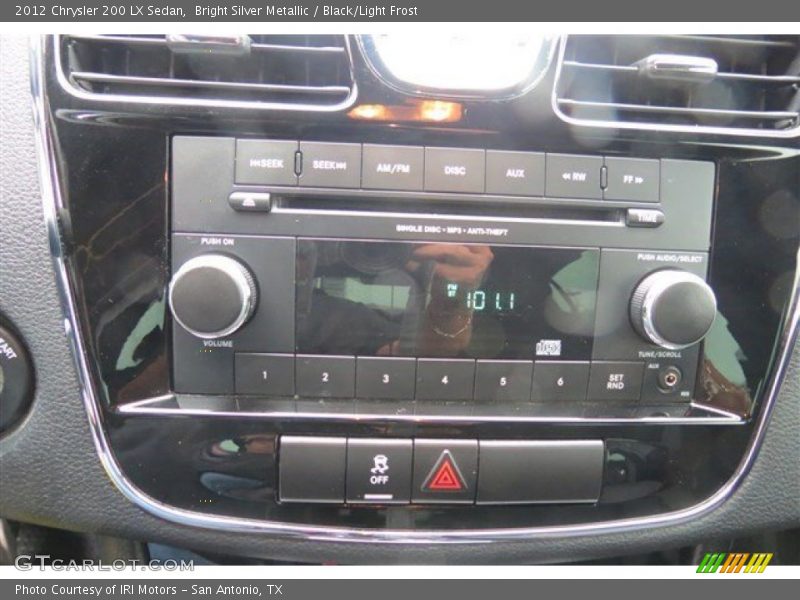 Bright Silver Metallic / Black/Light Frost 2012 Chrysler 200 LX Sedan