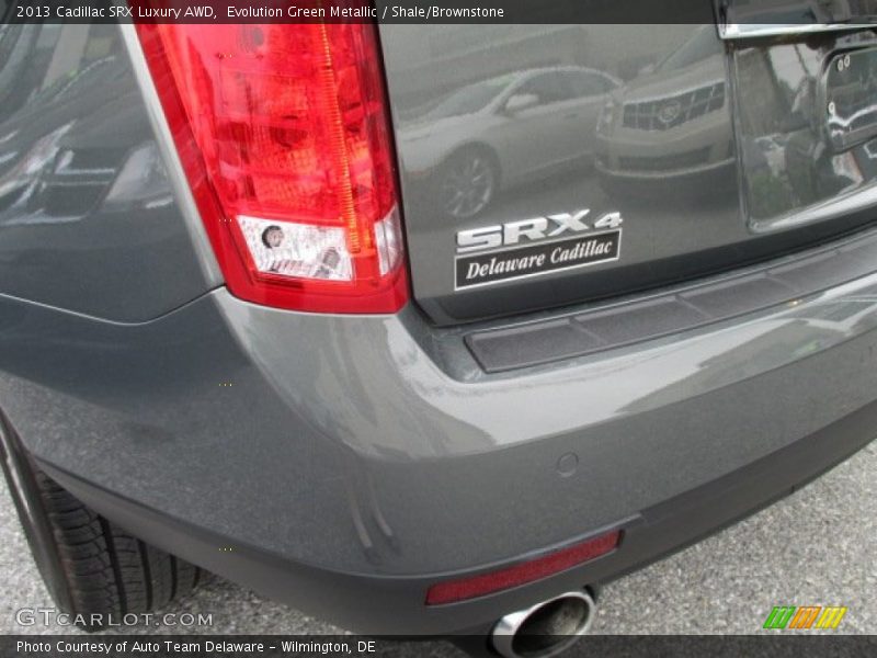 Evolution Green Metallic / Shale/Brownstone 2013 Cadillac SRX Luxury AWD