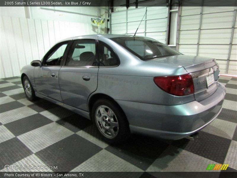 Ice Blue / Grey 2005 Saturn L Series L300 Sedan