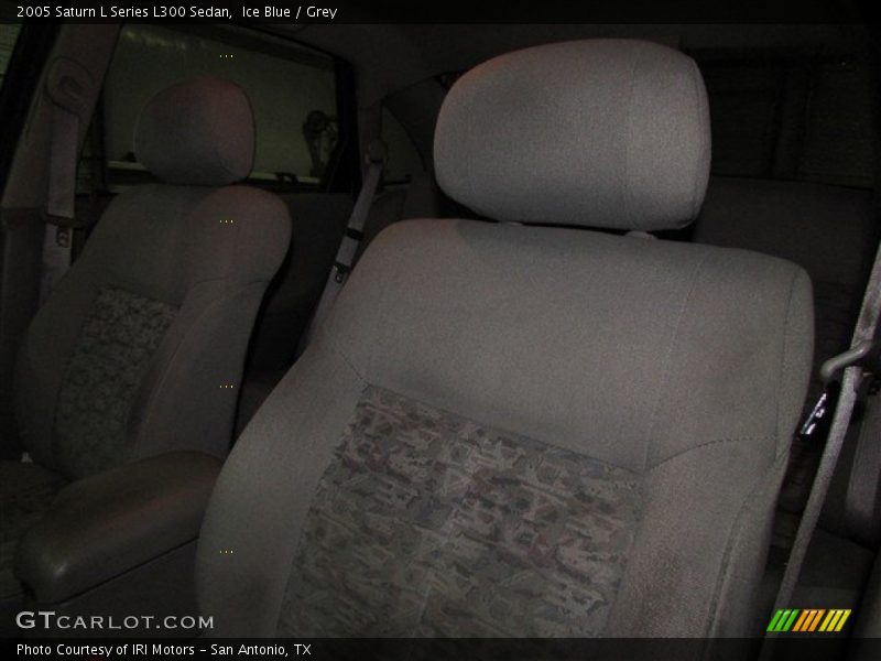 Ice Blue / Grey 2005 Saturn L Series L300 Sedan