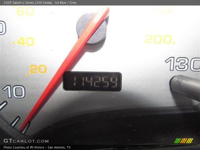 Ice Blue / Grey 2005 Saturn L Series L300 Sedan