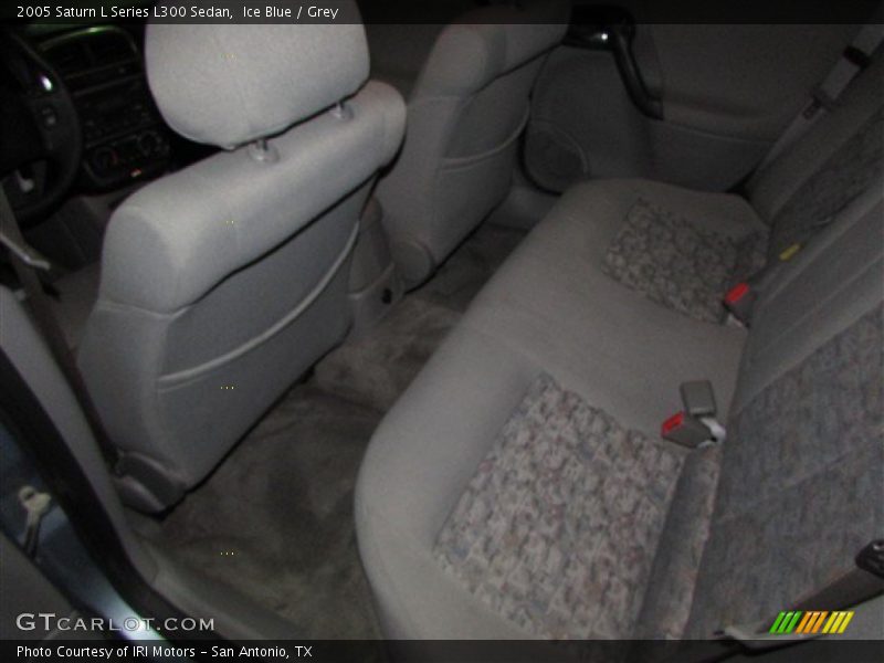 Ice Blue / Grey 2005 Saturn L Series L300 Sedan