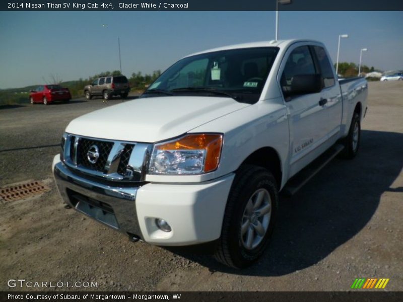 Glacier White / Charcoal 2014 Nissan Titan SV King Cab 4x4