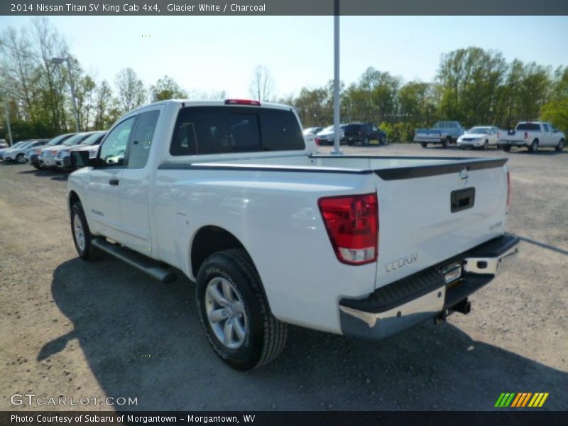 Glacier White / Charcoal 2014 Nissan Titan SV King Cab 4x4