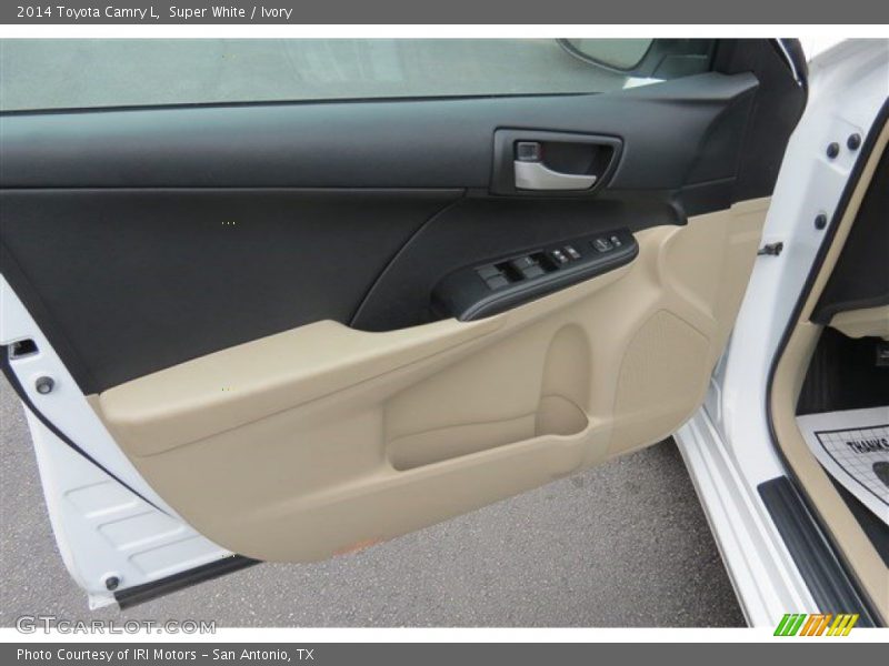 Super White / Ivory 2014 Toyota Camry L