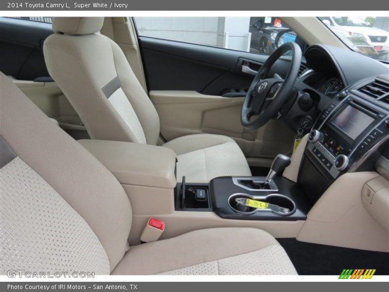 Super White / Ivory 2014 Toyota Camry L