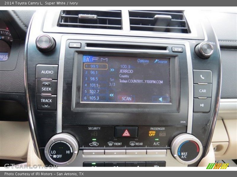 Super White / Ivory 2014 Toyota Camry L