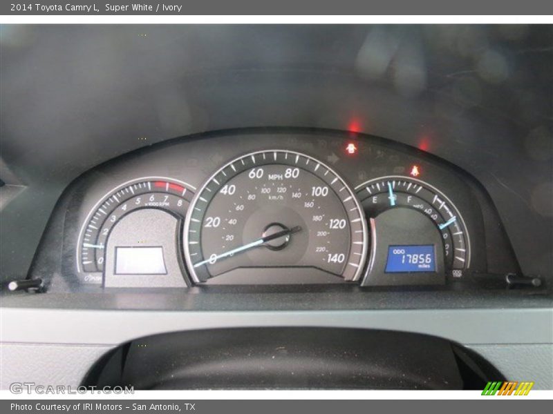 Super White / Ivory 2014 Toyota Camry L