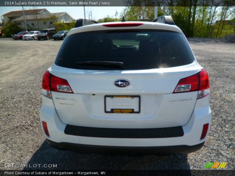 Satin White Pearl / Ivory 2014 Subaru Outback 2.5i Premium