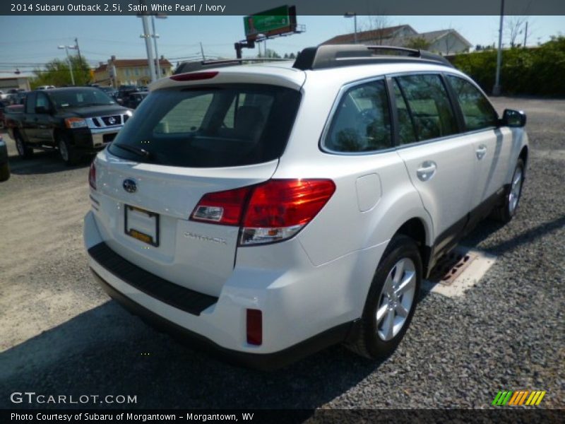 Satin White Pearl / Ivory 2014 Subaru Outback 2.5i