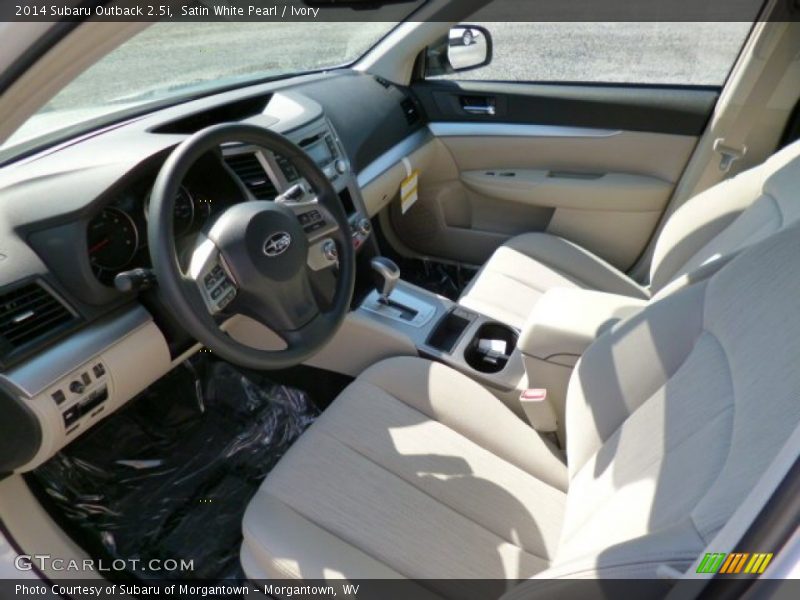 Satin White Pearl / Ivory 2014 Subaru Outback 2.5i