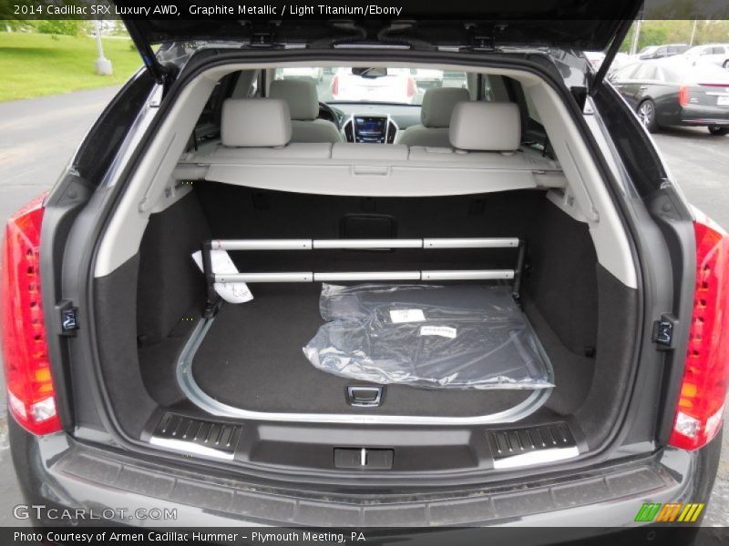Graphite Metallic / Light Titanium/Ebony 2014 Cadillac SRX Luxury AWD