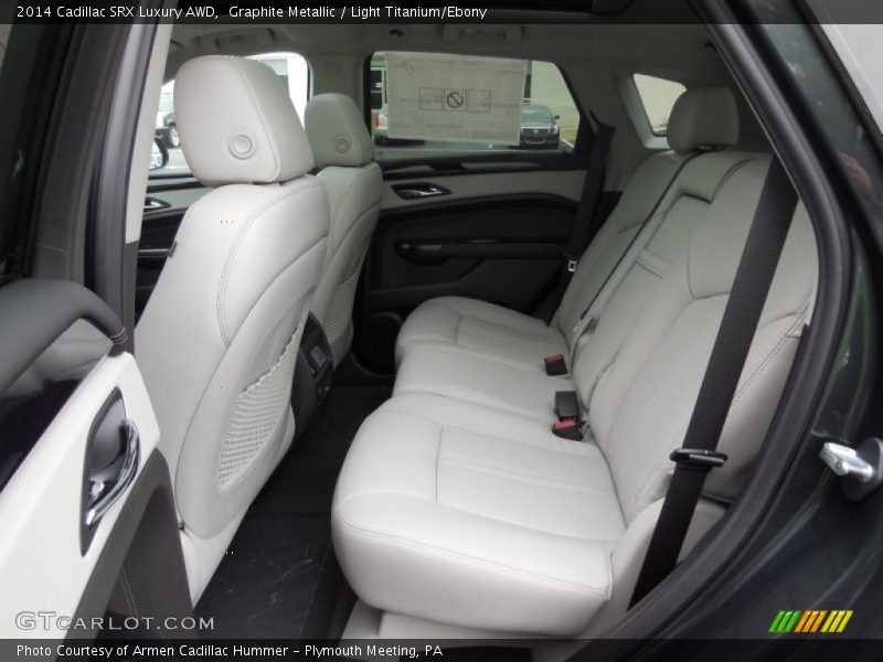 Graphite Metallic / Light Titanium/Ebony 2014 Cadillac SRX Luxury AWD