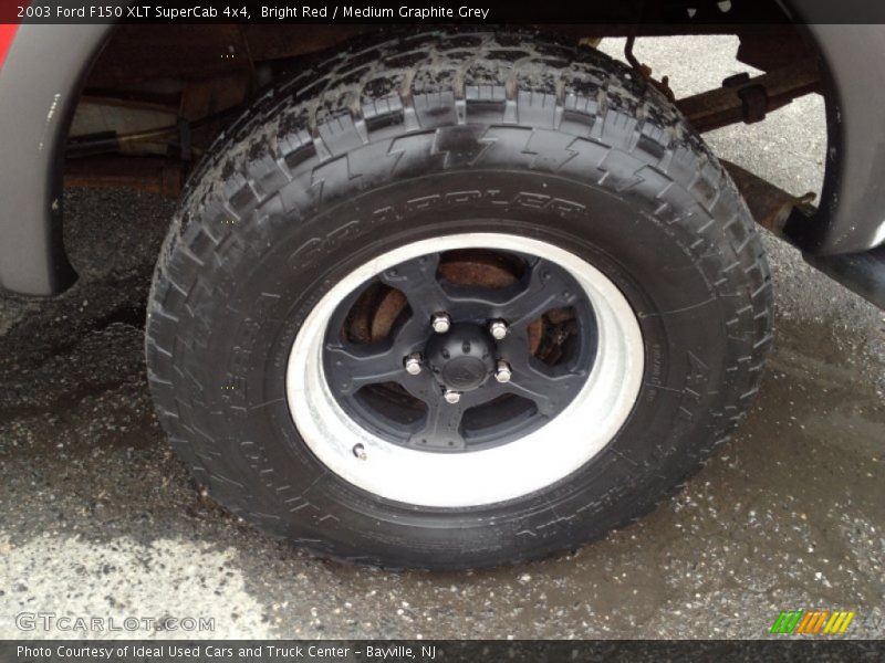 Bright Red / Medium Graphite Grey 2003 Ford F150 XLT SuperCab 4x4