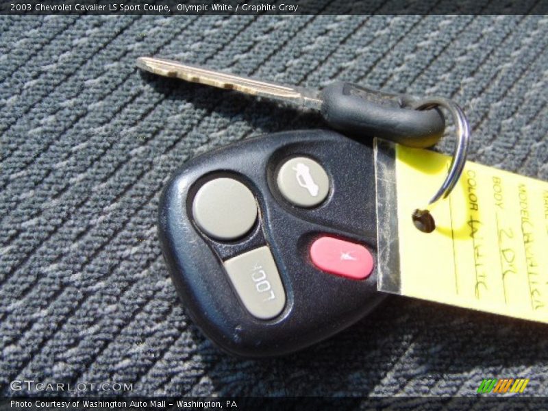Olympic White / Graphite Gray 2003 Chevrolet Cavalier LS Sport Coupe