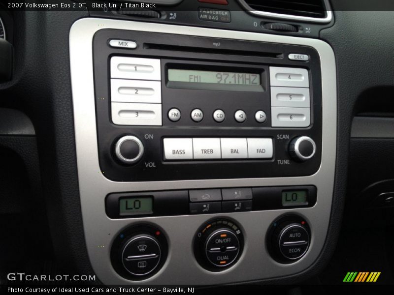 Controls of 2007 Eos 2.0T