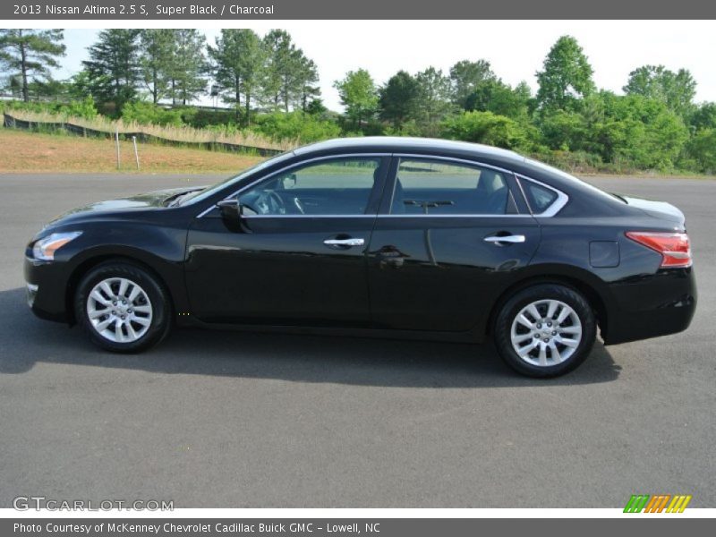 Super Black / Charcoal 2013 Nissan Altima 2.5 S