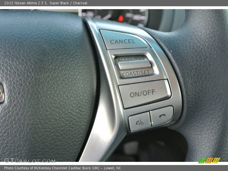 Super Black / Charcoal 2013 Nissan Altima 2.5 S