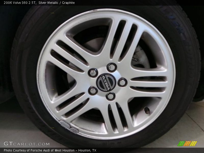 Silver Metallic / Graphite 2006 Volvo S60 2.5T
