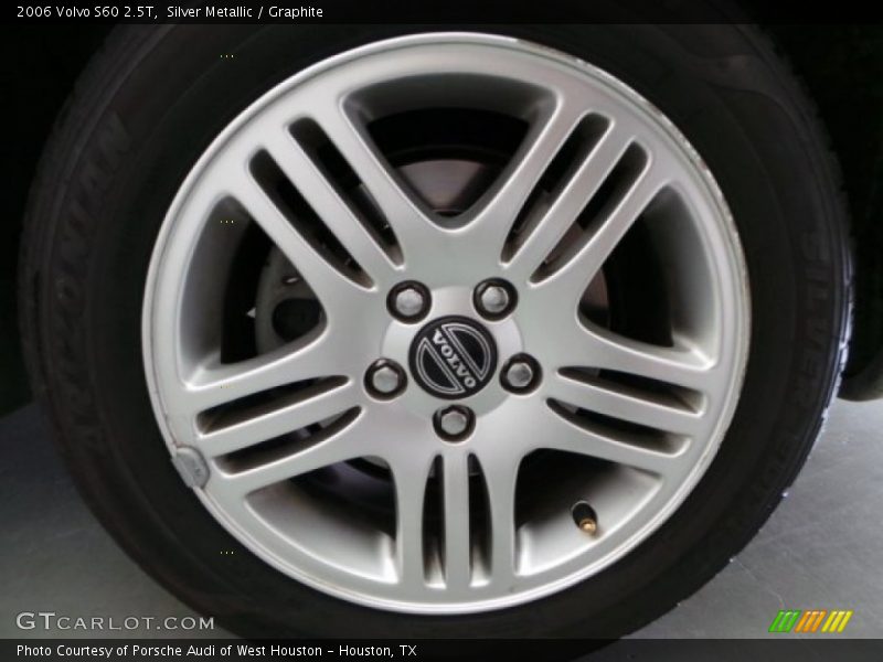Silver Metallic / Graphite 2006 Volvo S60 2.5T