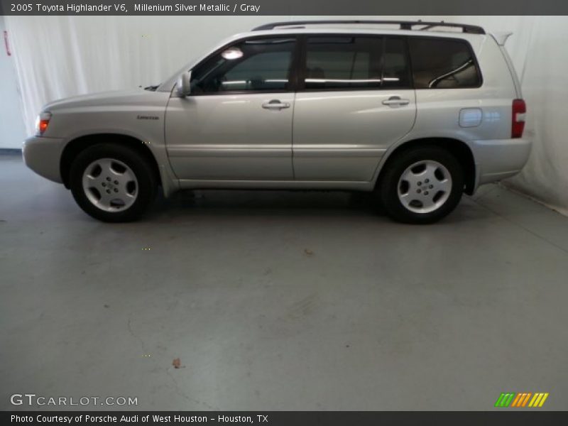Millenium Silver Metallic / Gray 2005 Toyota Highlander V6