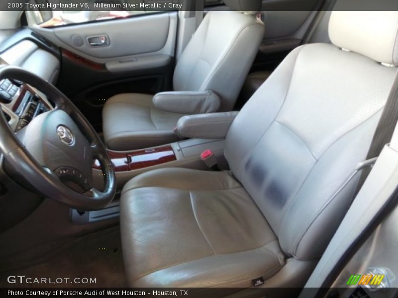 Millenium Silver Metallic / Gray 2005 Toyota Highlander V6