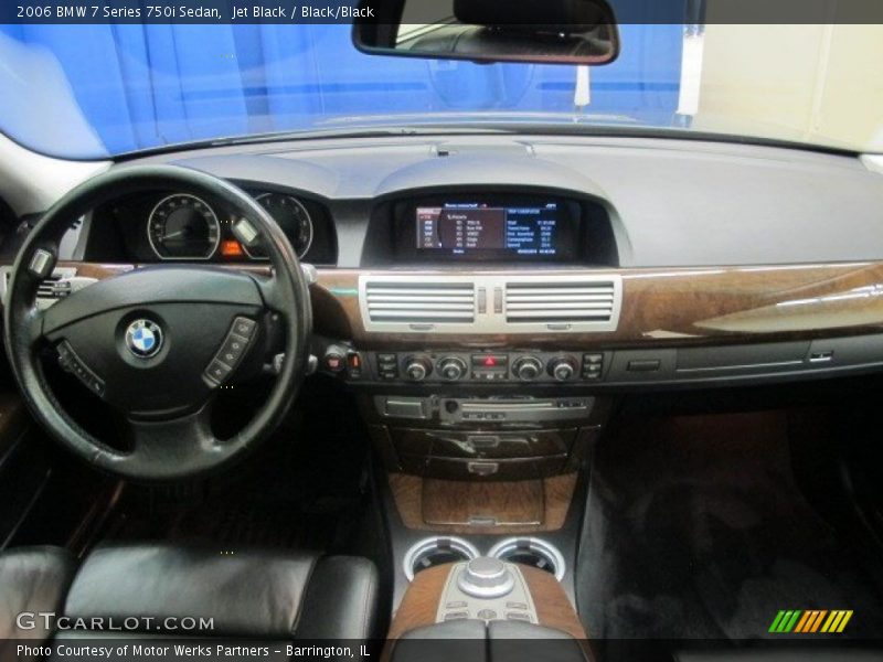 Jet Black / Black/Black 2006 BMW 7 Series 750i Sedan