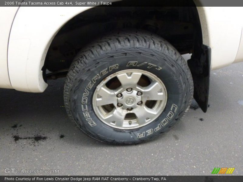 Super White / Taupe 2006 Toyota Tacoma Access Cab 4x4