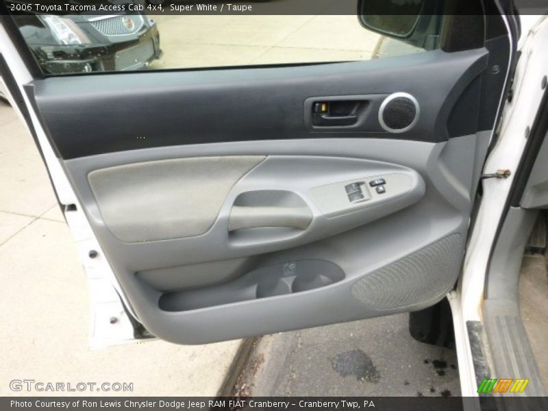 Super White / Taupe 2006 Toyota Tacoma Access Cab 4x4
