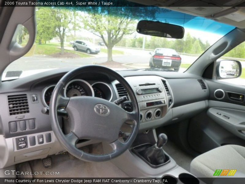 Super White / Taupe 2006 Toyota Tacoma Access Cab 4x4