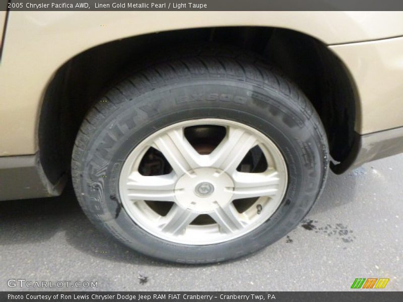 Linen Gold Metallic Pearl / Light Taupe 2005 Chrysler Pacifica AWD