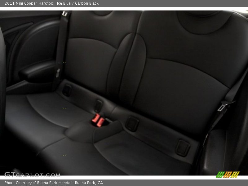 Ice Blue / Carbon Black 2011 Mini Cooper Hardtop
