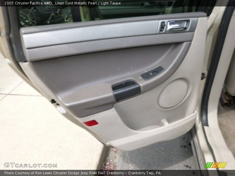 Linen Gold Metallic Pearl / Light Taupe 2005 Chrysler Pacifica AWD