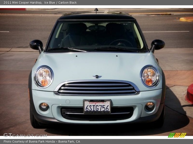 Ice Blue / Carbon Black 2011 Mini Cooper Hardtop