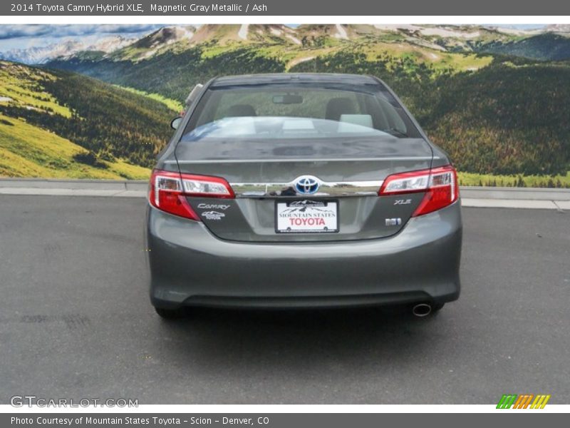 Magnetic Gray Metallic / Ash 2014 Toyota Camry Hybrid XLE