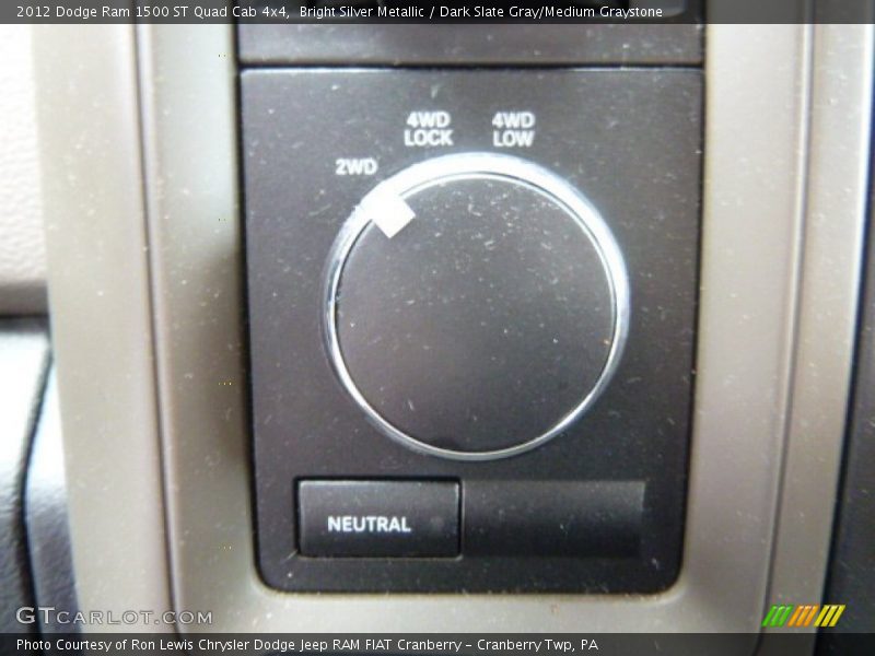 Bright Silver Metallic / Dark Slate Gray/Medium Graystone 2012 Dodge Ram 1500 ST Quad Cab 4x4