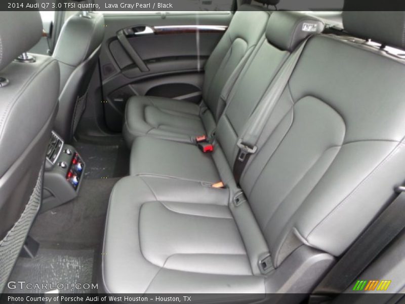 Rear Seat of 2014 Q7 3.0 TFSI quattro