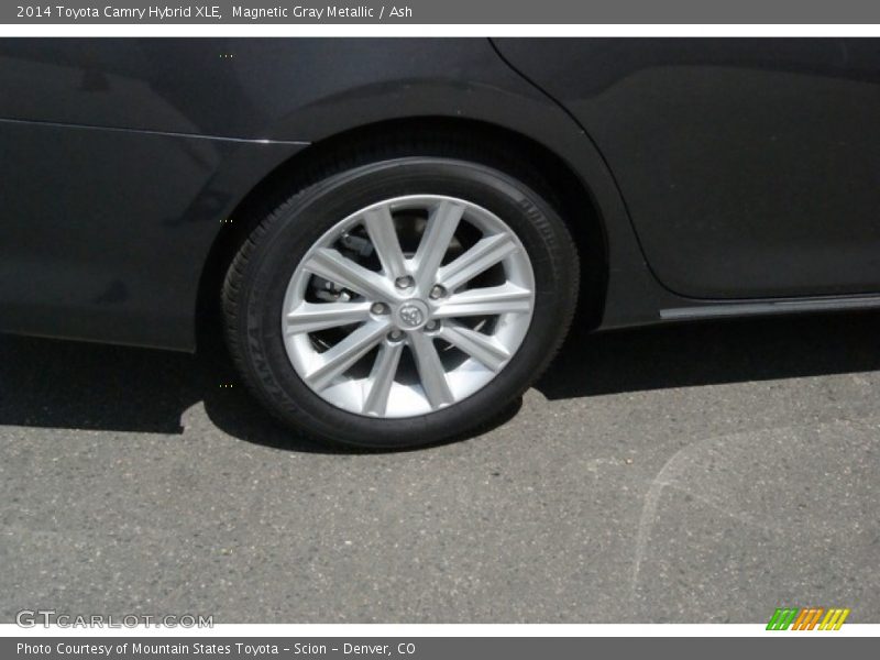 Magnetic Gray Metallic / Ash 2014 Toyota Camry Hybrid XLE
