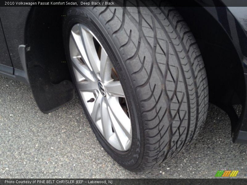 Deep Black / Black 2010 Volkswagen Passat Komfort Sedan