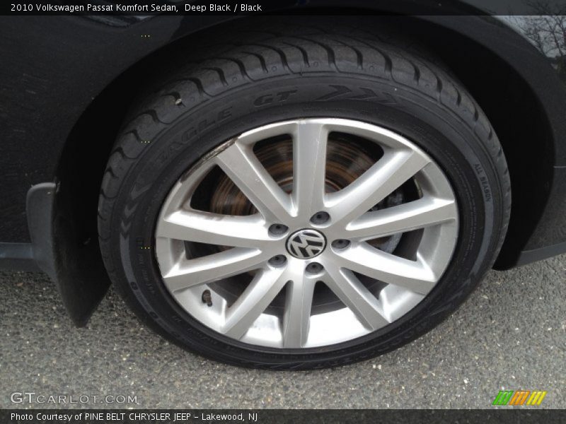 Deep Black / Black 2010 Volkswagen Passat Komfort Sedan