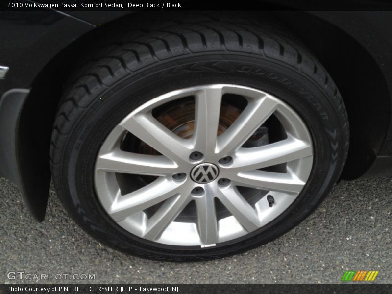 Deep Black / Black 2010 Volkswagen Passat Komfort Sedan